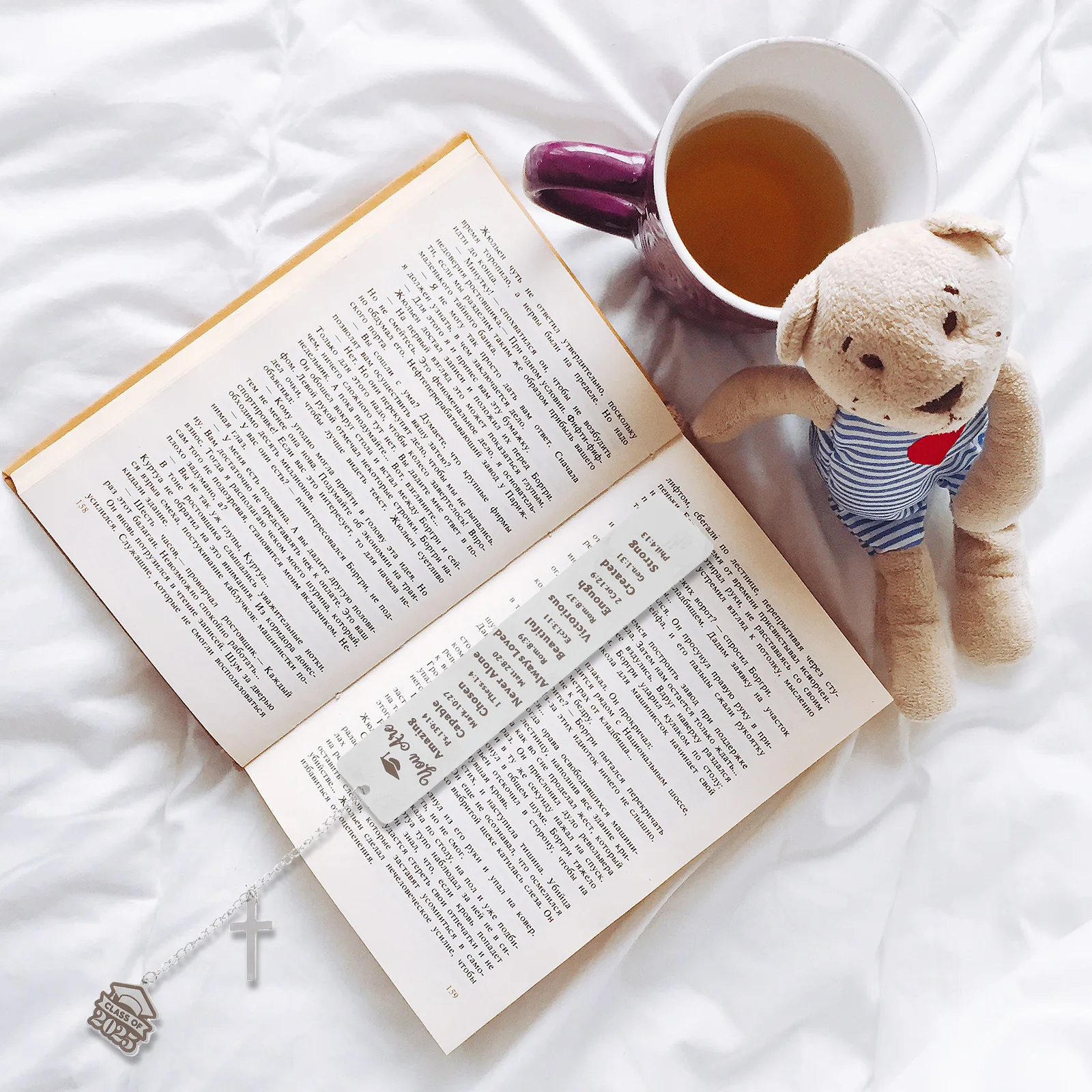 Graduation Gift Bookmark Stainless Steel Cap Cross Pattern Suitable for Teachers Students Class of 2025 Celebration Keepsake
Graduation Gift Bookmark Stainless Steel Cap Cross Pattern Suitable for Teachers Students Class of 2025 Celebration Keepsake