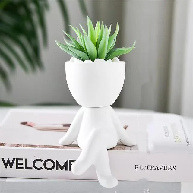 Scandinavian Style Succulent Pot - Ceramic Ornament for Minimalist Office Decor
Scandinavian Style Succulent Pot - Ceramic Ornament for Minimalist Office Decor