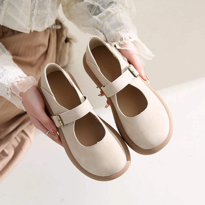 Lolita Shoes Women's Pumps Japanese Shoe For Women Vintage Girls Students Uniform Mid Heel Platform Shoe Cosplay Genuine Leather
Lolita Shoes Women's Pumps Japanese Shoe For Women Vintage Girls Students Uniform Mid Heel Platform Shoe Cosplay Genuine Leather