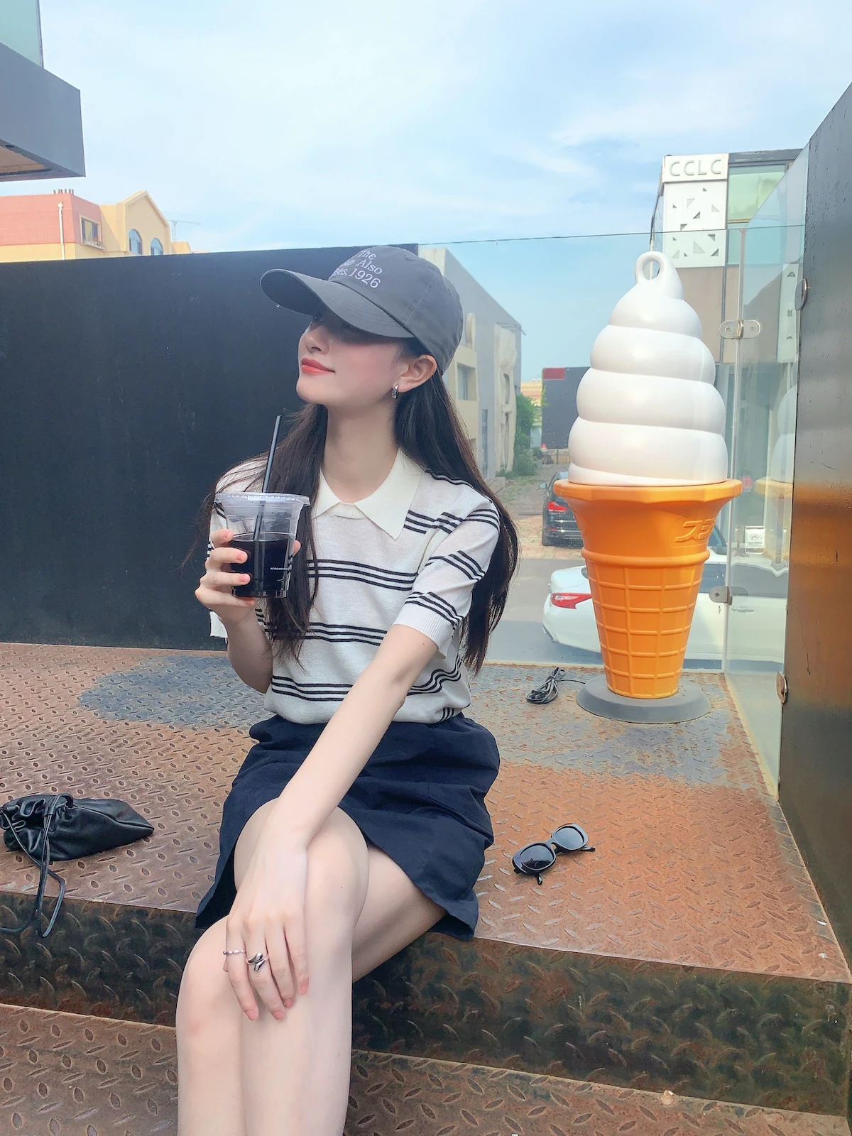 Summer Miu Sle Loose Slimming Ne Striped ort Sve Knitted Top Women's Casual Faion Tead Loose Fit irt
Summer Miu Sle Loose Slimming Ne Striped ort Sve Knitted Top Women's Casual Faion Tead Loose Fit irt