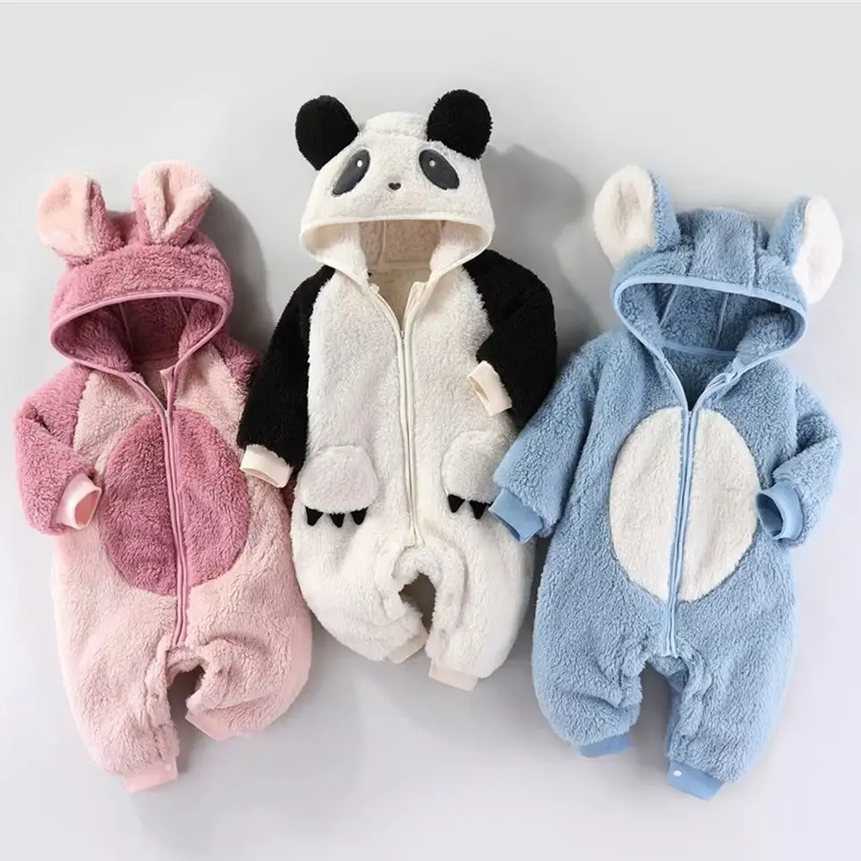 Осенне-зимний комбинезон для новорожденных, верхняя одежда для малышей, одежда для младенцев, мягкие фланелевые комбинезоны для маленьких девочек и мальчиков, комбинезон для младенцев с мультяшным медведем
Осенне-зимний комбинезон для новорожденных, верхняя одежда для малышей, одежда для младенцев, мягкие фланелевые комбинезоны для маленьких девочек и мальчиков, комбинезон для младенцев с мультяшным медведем