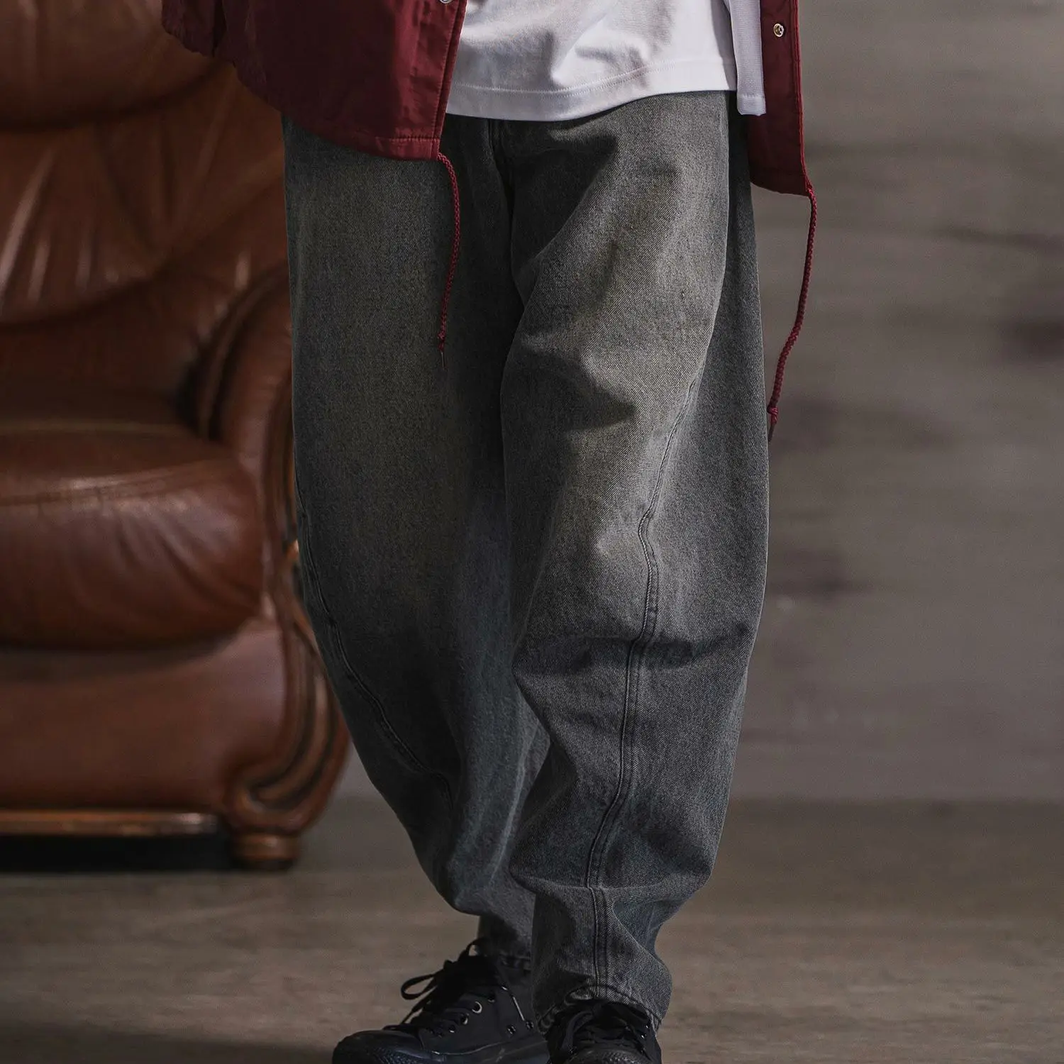 Высококачественные джинсы унисекс из чистого хлопка, свободного кроя, с широкими штанинами, повседневные, удобные, зимние брюки
Высококачественные джинсы унисекс из чистого хлопка, свободного кроя, с широкими штанинами, повседневные, удобные, зимние брюки