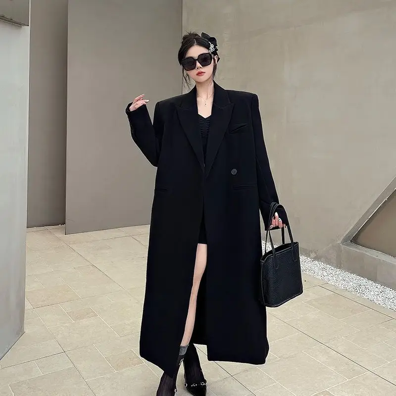 Women's Black Long Windbreaker Suit Collar Trench Spring and Autumn New Loose Coat
Women's Black Long Windbreaker Suit Collar Trench Spring and Autumn New Loose Coat