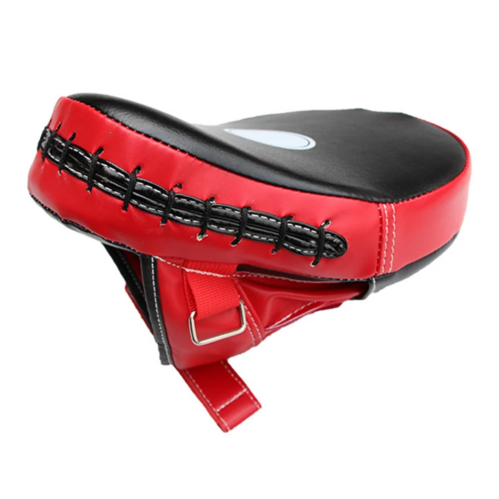 1 Pair Curved Punching Mitts Pu Boxing Pad Pre-Curved Design High-Density Protection Adjustable Strap Red Punching Pad
1 Pair Curved Punching Mitts Pu Boxing Pad Pre-Curved Design High-Density Protection Adjustable Strap Red Punching Pad