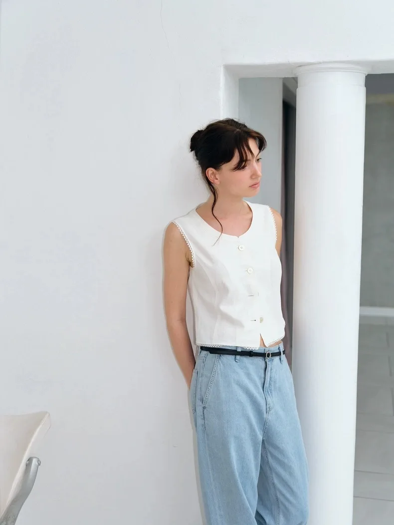 Retro round Ne Button Lace Svel Vest DK Mesa Commute Sle Slim Fit ort Length Pure Color Other Material Vest
Retro round Ne Button Lace Svel Vest DK Mesa Commute Sle Slim Fit ort Length Pure Color Other Material Vest