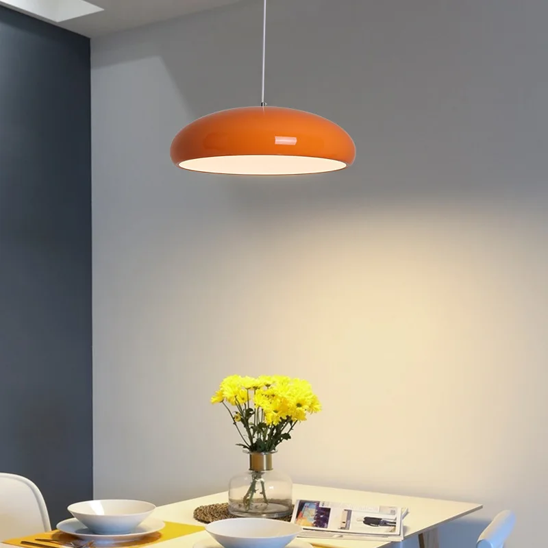 DDining table pendant light restaurant Italian decoration Danish designer minimalist decoration light luxury pendant light
DDining table pendant light restaurant Italian decoration Danish designer minimalist decoration light luxury pendant light