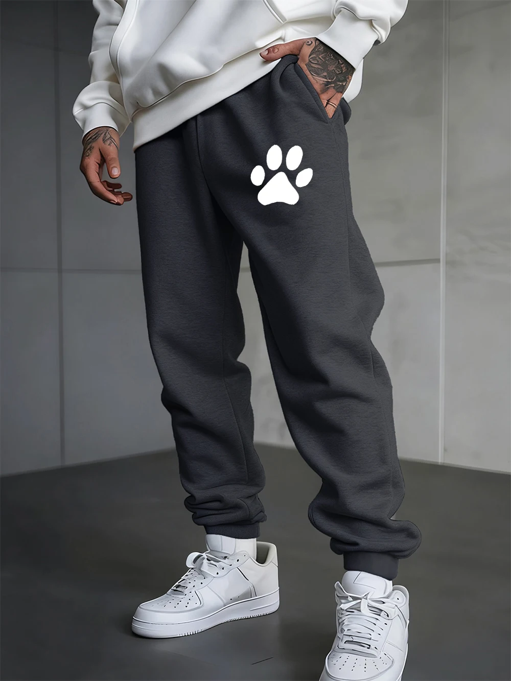 Simple Sole Pattern Prints Sweatpants Men'S Casual Trousers Loose Pocket Fleece Warm Jogger Pants Winter Elastic Waist Clothes
Simple Sole Pattern Prints Sweatpants Men'S Casual Trousers Loose Pocket Fleece Warm Jogger Pants Winter Elastic Waist Clothes