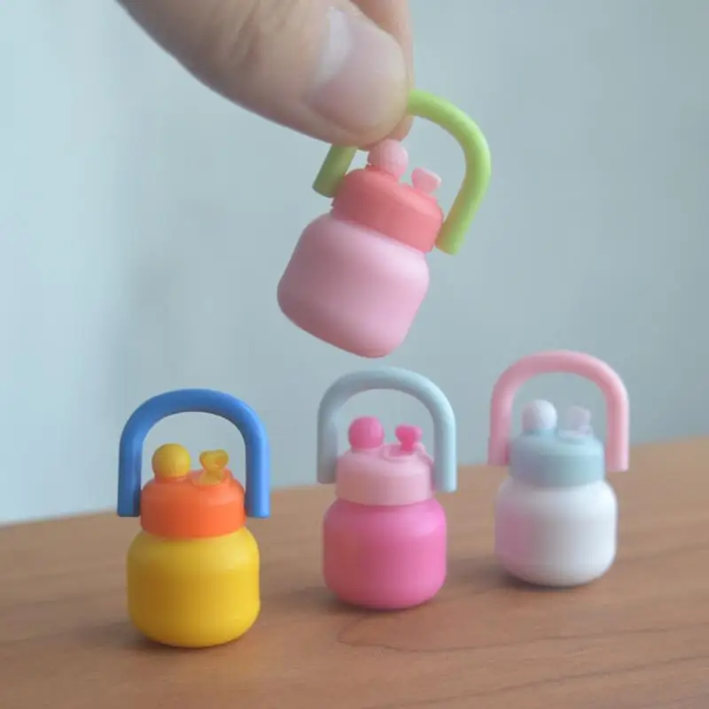 1 шт., миниатюрная бутылка для воды, модель чашки для кукольного домика, мини-моделирование чайника или модель чашки, аксессуары для куклы, игрушка для девочки
1 шт., миниатюрная бутылка для воды, модель чашки для кукольного домика, мини-моделирование чайника или модель чашки, аксессуары для куклы, игрушка для девочки