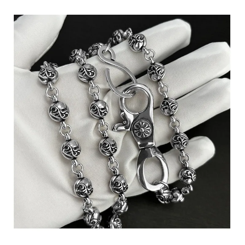 Crowe Retro European Punk Style Thai Silver Heart-shaped Anchor Spherical Personality Fashion Versatile Men's and Women's Neckla
Crowe Retro European Punk Style Thai Silver Heart-shaped Anchor Spherical Personality Fashion Versatile Men's and Women's Neckla