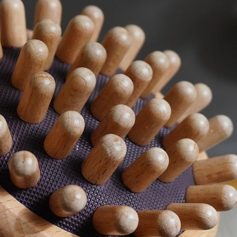 Деревянный массажер для кожи головы с широкими зубьями, расческа на воздушной подушке, массажная щетка для волос, портативный многофункциональный массажер для кожи головы для путешествий и домашнего использования
Деревянный массажер для кожи головы с широкими зубьями, расческа на воздушной подушке, массажная щетка для волос, портативный многофункциональный массажер для кожи головы для путешествий и домашнего использования