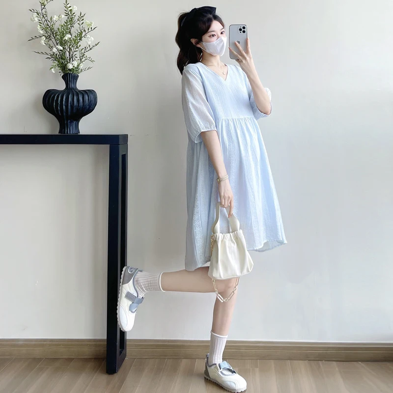 2025 New Summer Maternity Dress - Fashionable Loose V-Neck Dress for Stylish Moms-to-Be Clothes for Pregnant Women Sweet Youth
2025 New Summer Maternity Dress - Fashionable Loose V-Neck Dress for Stylish Moms-to-Be Clothes for Pregnant Women Sweet Youth