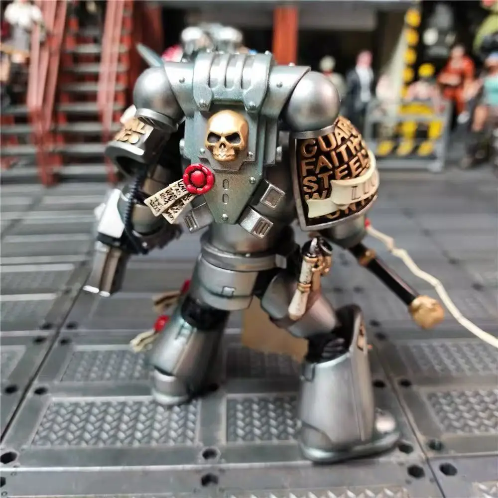 【JOYTOY】1/18 Action Figure Warhammer 40K Grey Knights Strike Squad Justicar Model
【JOYTOY】1/18 Action Figure Warhammer 40K Grey Knights Strike Squad Justicar Model
