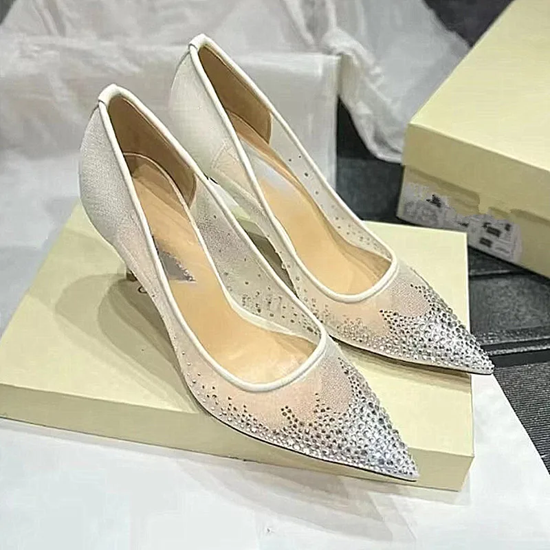 Women's high heels and single shoes for spring and summer new mesh diamond fashion banquet pointed women's shallow mouth shoes
Women's high heels and single shoes for spring and summer new mesh diamond fashion banquet pointed women's shallow mouth shoes