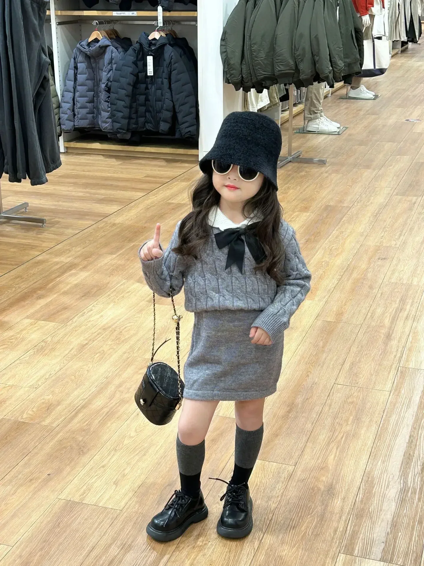 Korean 2024 Spring Children Girl 2PCS Clothes Set Cotton Bow Knitted Sweater Solid Loose Skirt Toddler Girl Outfit Kid Girl Suit
Korean 2024 Spring Children Girl 2PCS Clothes Set Cotton Bow Knitted Sweater Solid Loose Skirt Toddler Girl Outfit Kid Girl Suit