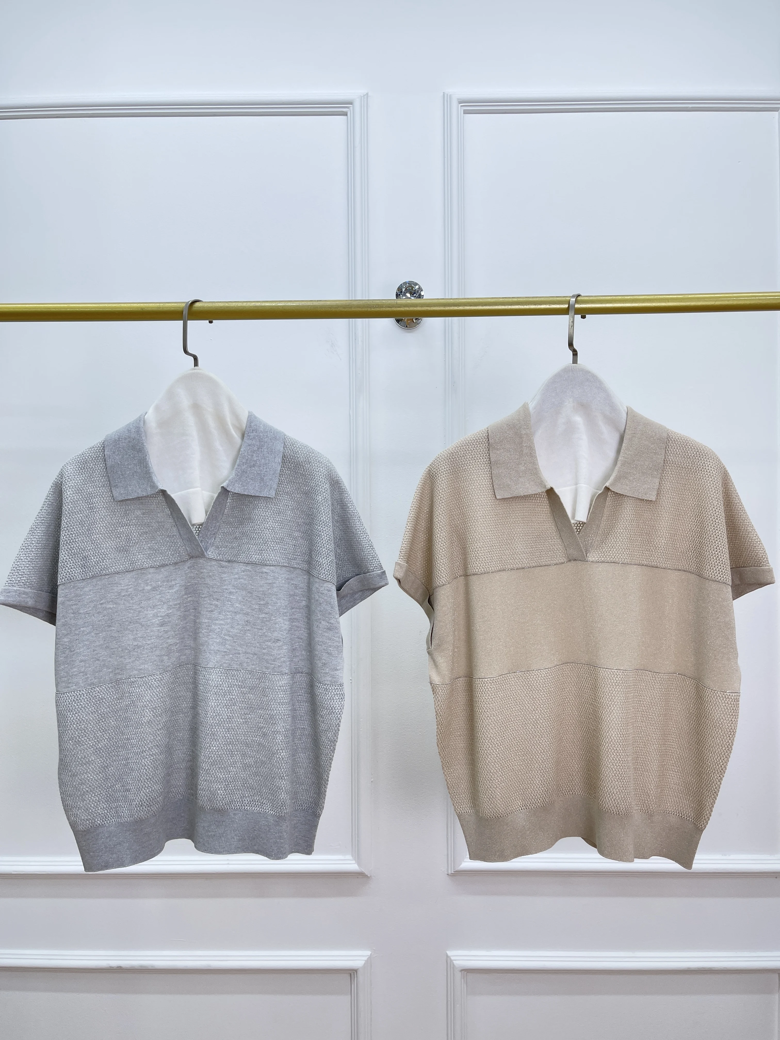Spring Knitted Women'S Clothing High Quality Tencel Linen Chain Lapel Short Sleeve Knitted Solid Color Slim Temperament Top
Spring Knitted Women'S Clothing High Quality Tencel Linen Chain Lapel Short Sleeve Knitted Solid Color Slim Temperament Top
