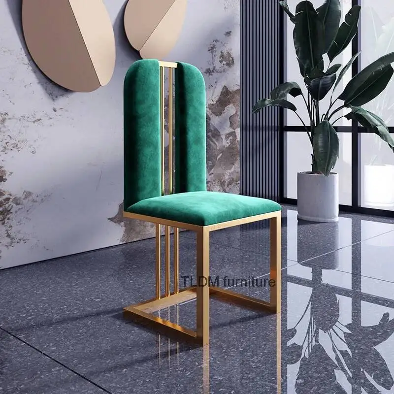 Дизайнерские высокие стулья для бара и столовой, офисные, золотые, металлические, для зоны ожидания, мебель Sedie Cucina, модель WW50DC
Дизайнерские высокие стулья для бара и столовой, офисные, золотые, металлические, для зоны ожидания, мебель Sedie Cucina, модель WW50DC