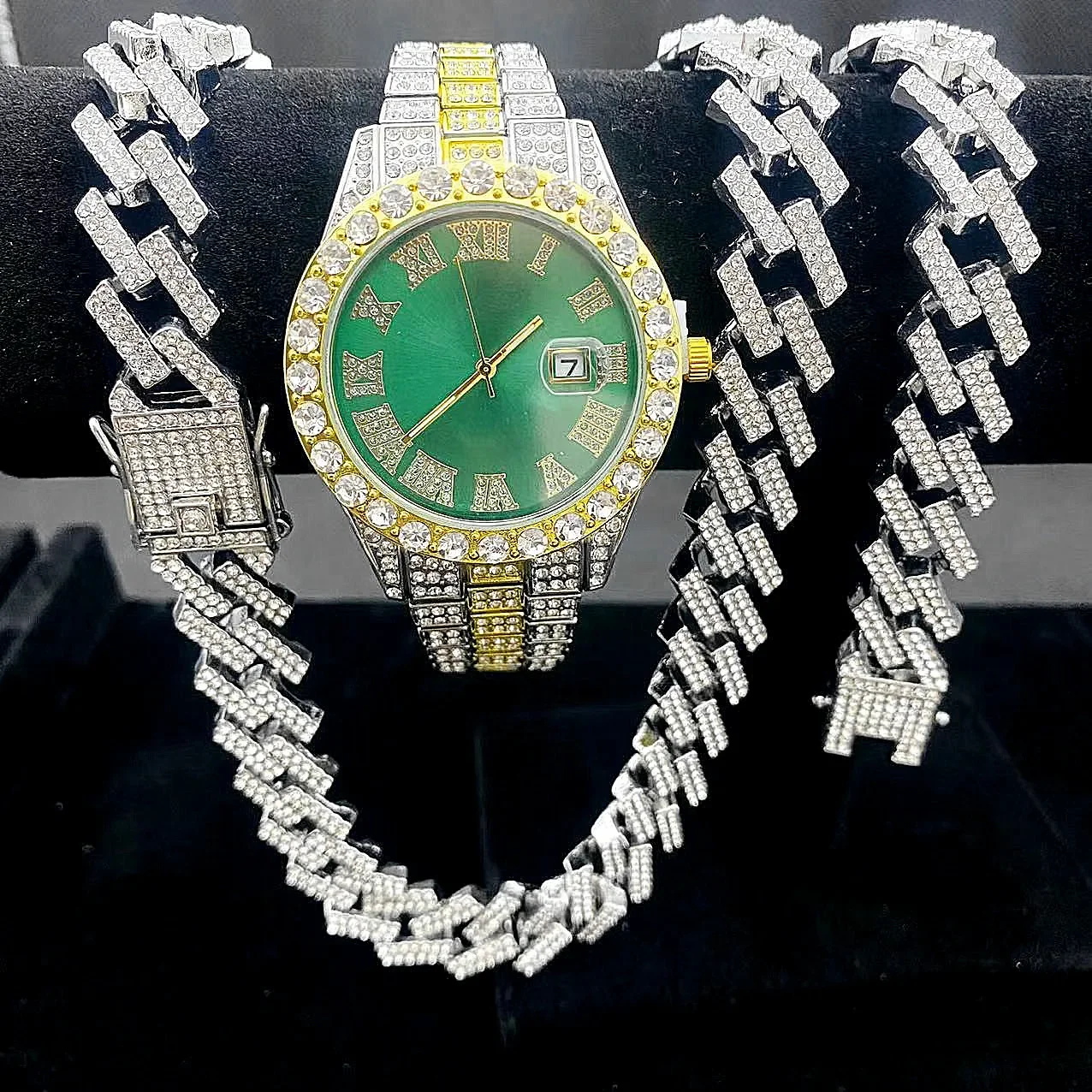 3 шт. часы Iced Out для мужчин, золотые часы 15 мм, кубинские цепочки, браслет + ожерелья, комплект ювелирных изделий с бриллиантами, мужские часы Religio Masculino
3 шт. часы Iced Out для мужчин, золотые часы 15 мм, кубинские цепочки, браслет + ожерелья, комплект ювелирных изделий с бриллиантами, мужские часы Religio Masculino