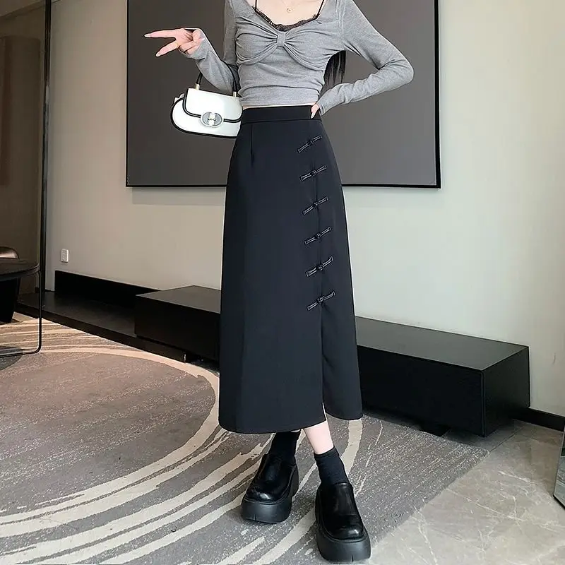 New Spring and Summer Women's Solid Color High Waist Zipper Loose Chinese Style Bag Hip A-Line Split Fashion Casual Skirt
New Spring and Summer Women's Solid Color High Waist Zipper Loose Chinese Style Bag Hip A-Line Split Fashion Casual Skirt
