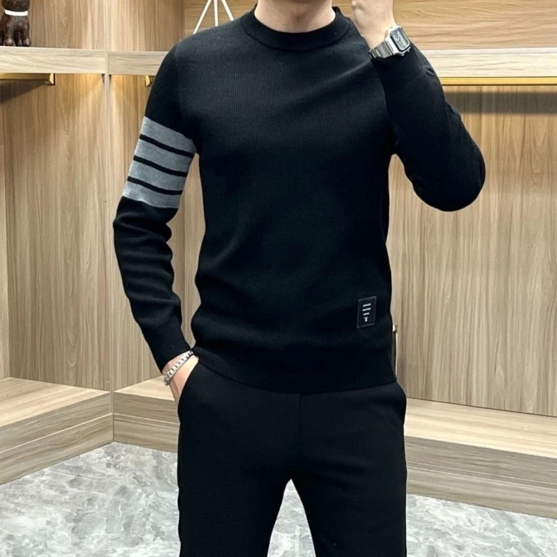 Men's Long-sleeved Sweater Casual and Fashionable Elbow Jacquard Trendy Round Neck Base Sweater
Men's Long-sleeved Sweater Casual and Fashionable Elbow Jacquard Trendy Round Neck Base Sweater