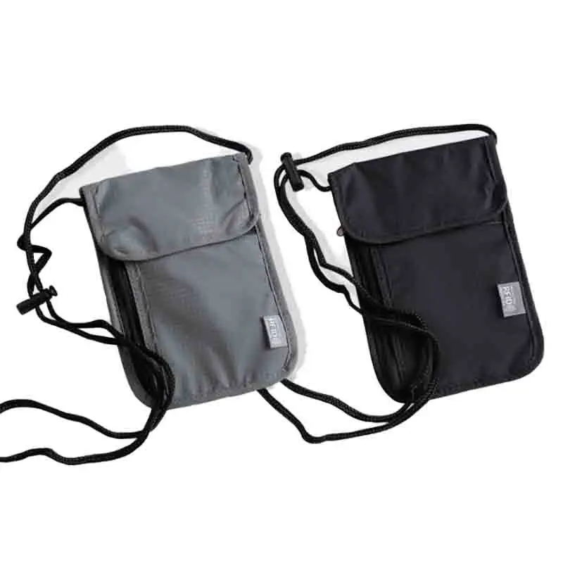 1 PC Portable RFID Nylon Storage Bag Suitable for Travel Documents Cards Passports, Wallets Files Cards and Passport Storage Bag
1 PC Portable RFID Nylon Storage Bag Suitable for Travel Documents Cards Passports, Wallets Files Cards and Passport Storage Bag