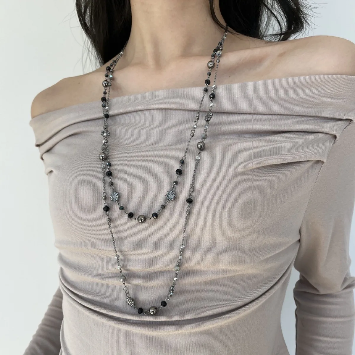 1PC Bohemian Beaded Long Sweater Necklace Women's Fashion Stackable Long Necklace
1PC Bohemian Beaded Long Sweater Necklace Women's Fashion Stackable Long Necklace