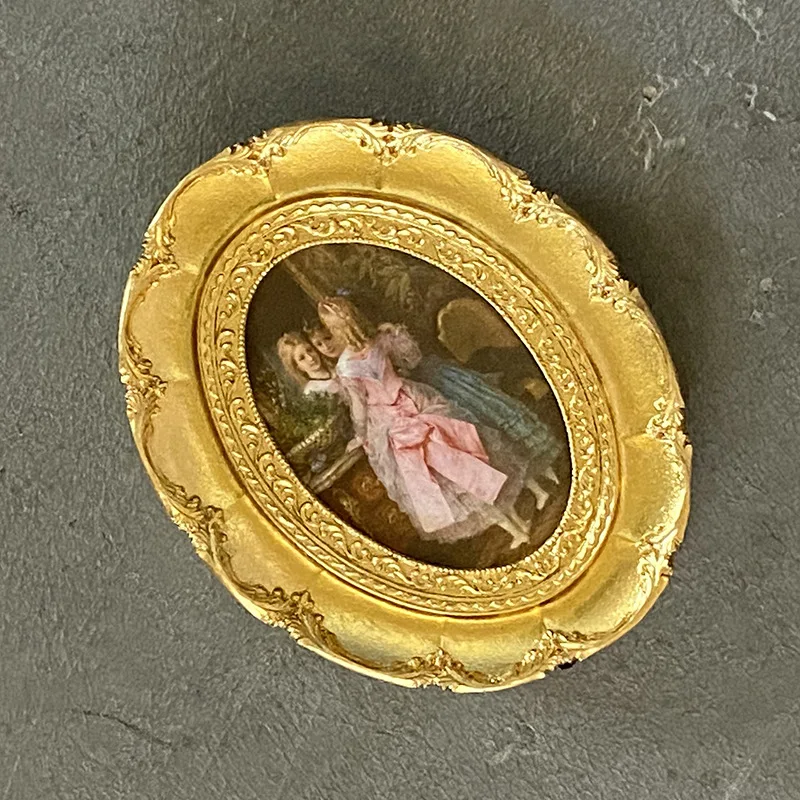 European-Style Carved Golden Picture Frame Photo Frame Living Room Decorative Painting Home Resin Craft Ornament Table Combinati
European-Style Carved Golden Picture Frame Photo Frame Living Room Decorative Painting Home Resin Craft Ornament Table Combinati
