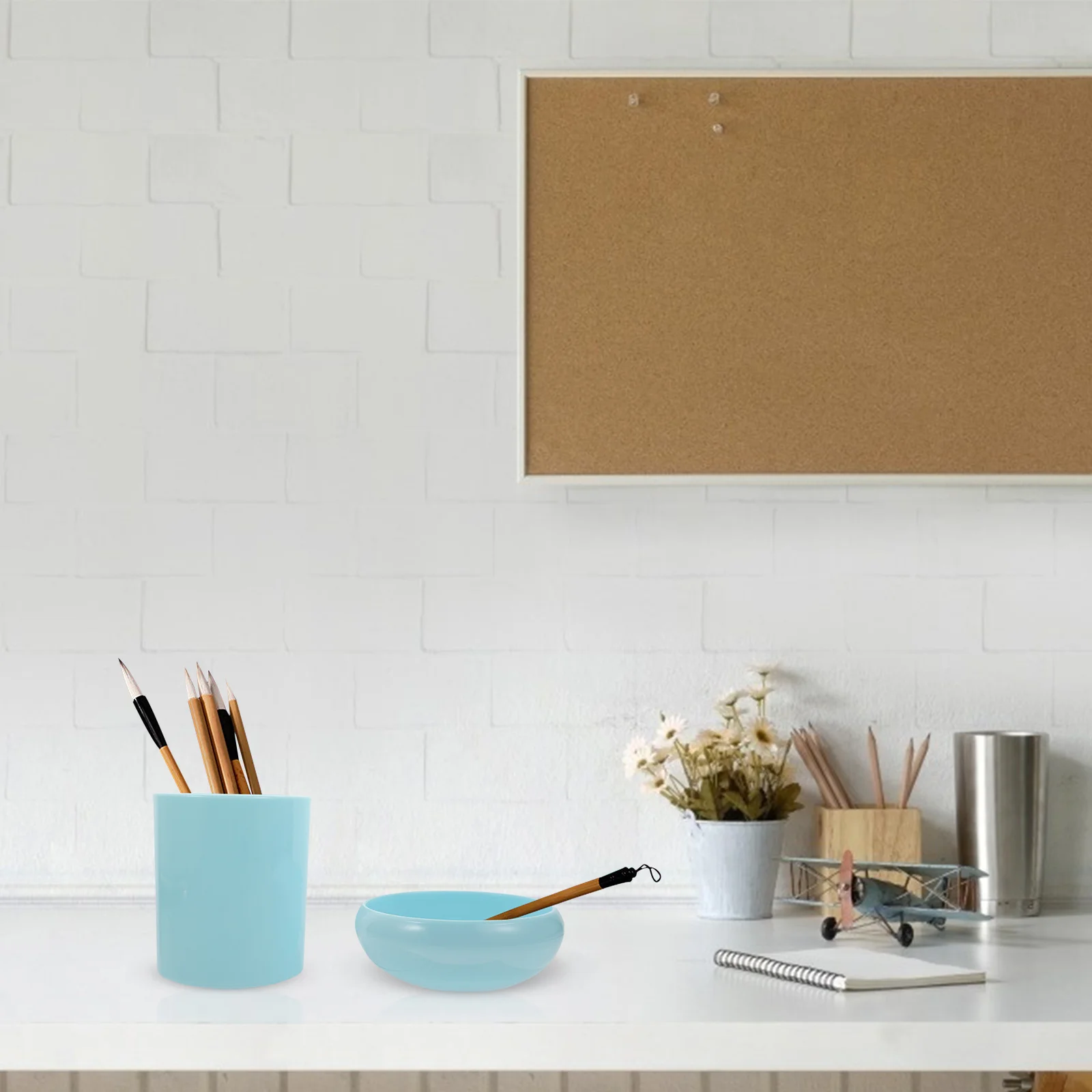 2Pcs Pen Holder Plastic Brush Washer Calligraphy Supply Office Desktop Organizer Practical Pen Holder Brush Container
2Pcs Pen Holder Plastic Brush Washer Calligraphy Supply Office Desktop Organizer Practical Pen Holder Brush Container