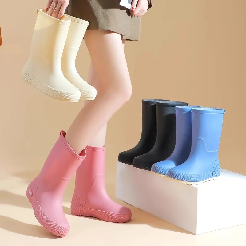 Thickened Fleece Lined Mid-Calf Women's Rain Boots Waterproof Anti-Slip Work Boots Fashionable Wear-Resistant All-Match Style
Thickened Fleece Lined Mid-Calf Women's Rain Boots Waterproof Anti-Slip Work Boots Fashionable Wear-Resistant All-Match Style