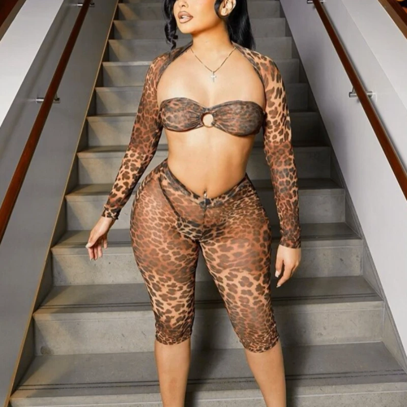 Women Fashionable and Sexy Leopard Print See-through Summer Long-sleeved Blouse and Pants Three-pieces Suit Pant Sets Ladies
Women Fashionable and Sexy Leopard Print See-through Summer Long-sleeved Blouse and Pants Three-pieces Suit Pant Sets Ladies