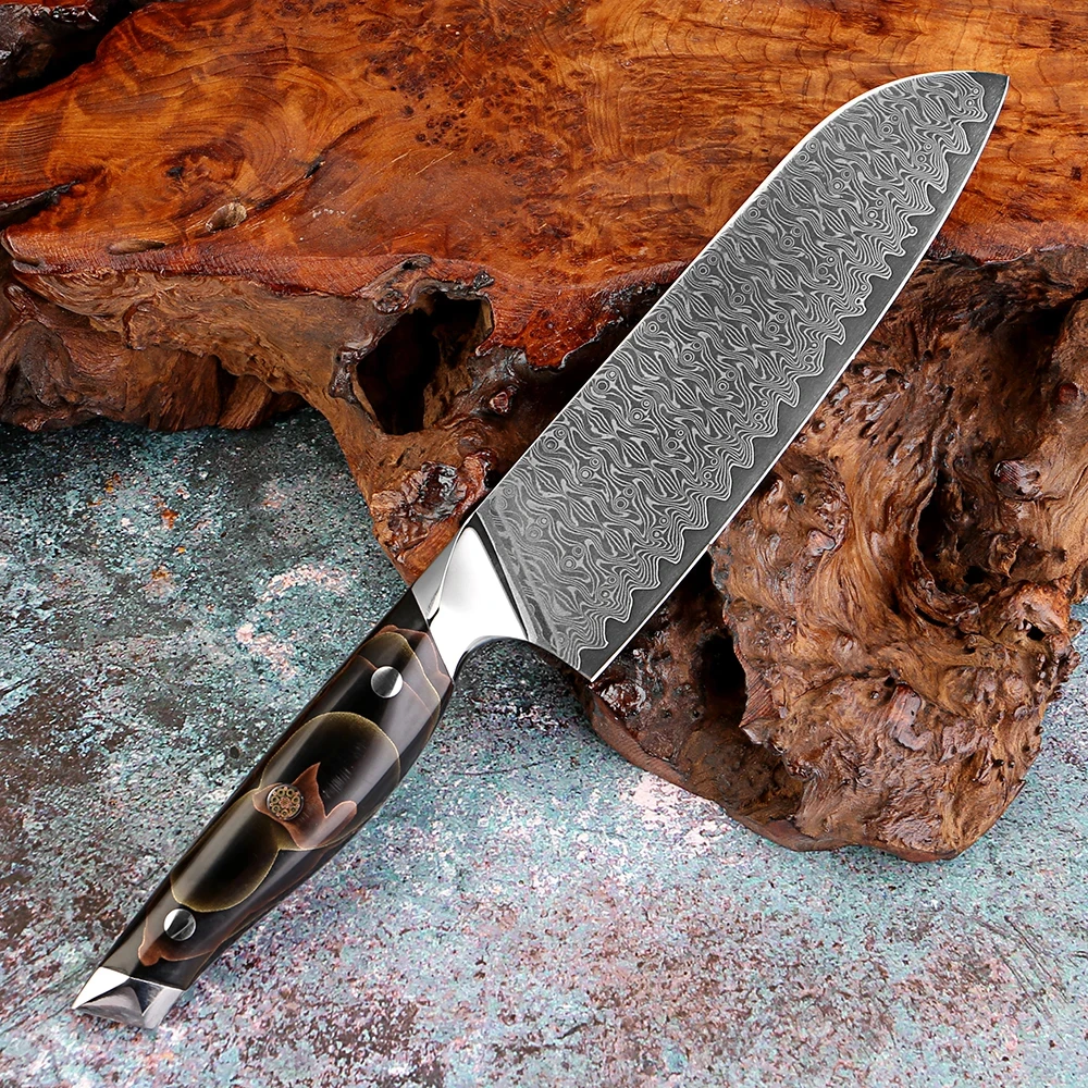 7-дюймовый профессиональный нож Santoku, 67-слойный японский нож шеф-повара из дамасской стали, идеально подходящий для мяса, овощей и рыбы, изысканная ручка 
7-дюймовый профессиональный нож Santoku, 67-слойный японский нож шеф-повара из дамасской стали, идеально подходящий для мяса, овощей и рыбы, изысканная ручка