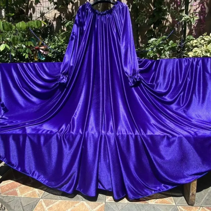 Men Glossy Women Ruffles Satin Long Sleeve Special Large Skirt Hem Loose Maxi Dress Plus Size Full Body Silky Solid Robe Dresses
Men Glossy Women Ruffles Satin Long Sleeve Special Large Skirt Hem Loose Maxi Dress Plus Size Full Body Silky Solid Robe Dresses