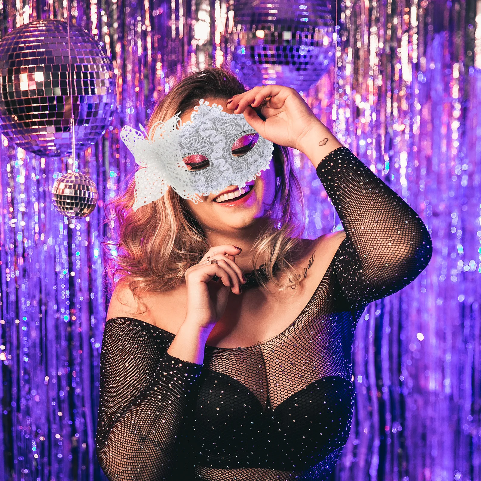 4pcs Masquerade Masks Women Cosplay Party Props Lightweight Comfortable All Halloween Carnival
4pcs Masquerade Masks Women Cosplay Party Props Lightweight Comfortable All Halloween Carnival