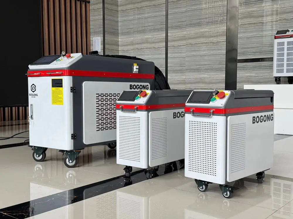 High Power 1000W Water Cooling Laser Cleaner for Industrial Metal Oil and Thick Coating Stripping
High Power 1000W Water Cooling Laser Cleaner for Industrial Metal Oil and Thick Coating Stripping