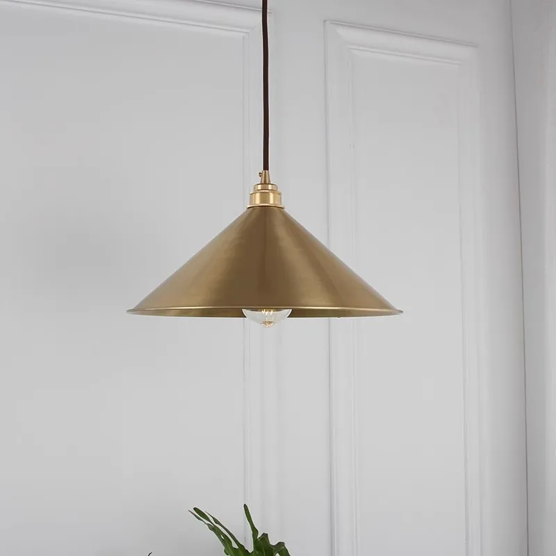 American retro all-copper chandelier Nordic simple bedside dining table restaurant bar entrance bay window cloakroom chandelier
American retro all-copper chandelier Nordic simple bedside dining table restaurant bar entrance bay window cloakroom chandelier
