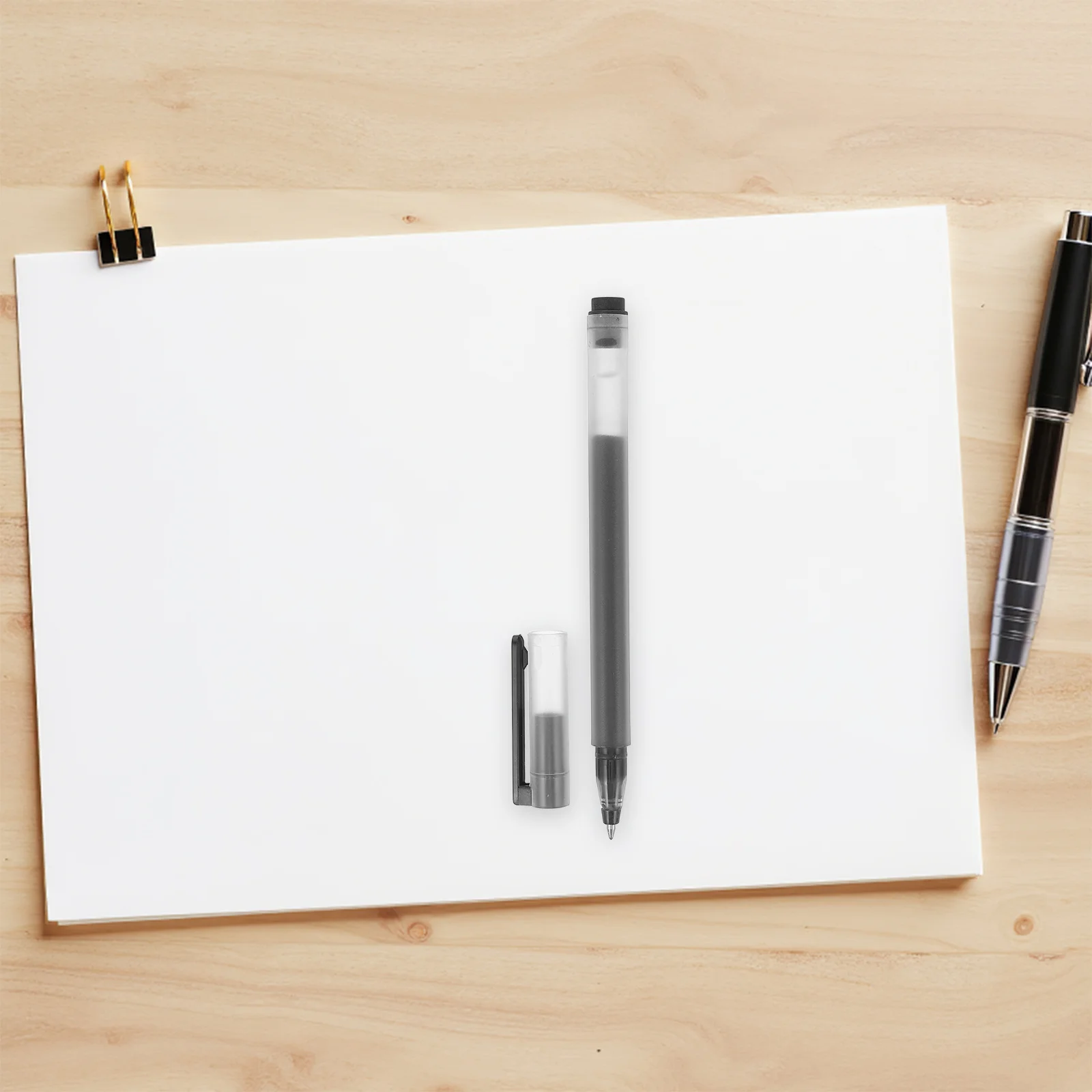 20 шт. черные чернильные ручки 0,5 мм, гладкие жидкие чернила, большая емкость, офисные принадлежности, школьные деловые письменные принадлежности
20 шт. черные чернильные ручки 0,5 мм, гладкие жидкие чернила, большая емкость, офисные принадлежности, школьные деловые письменные принадлежности