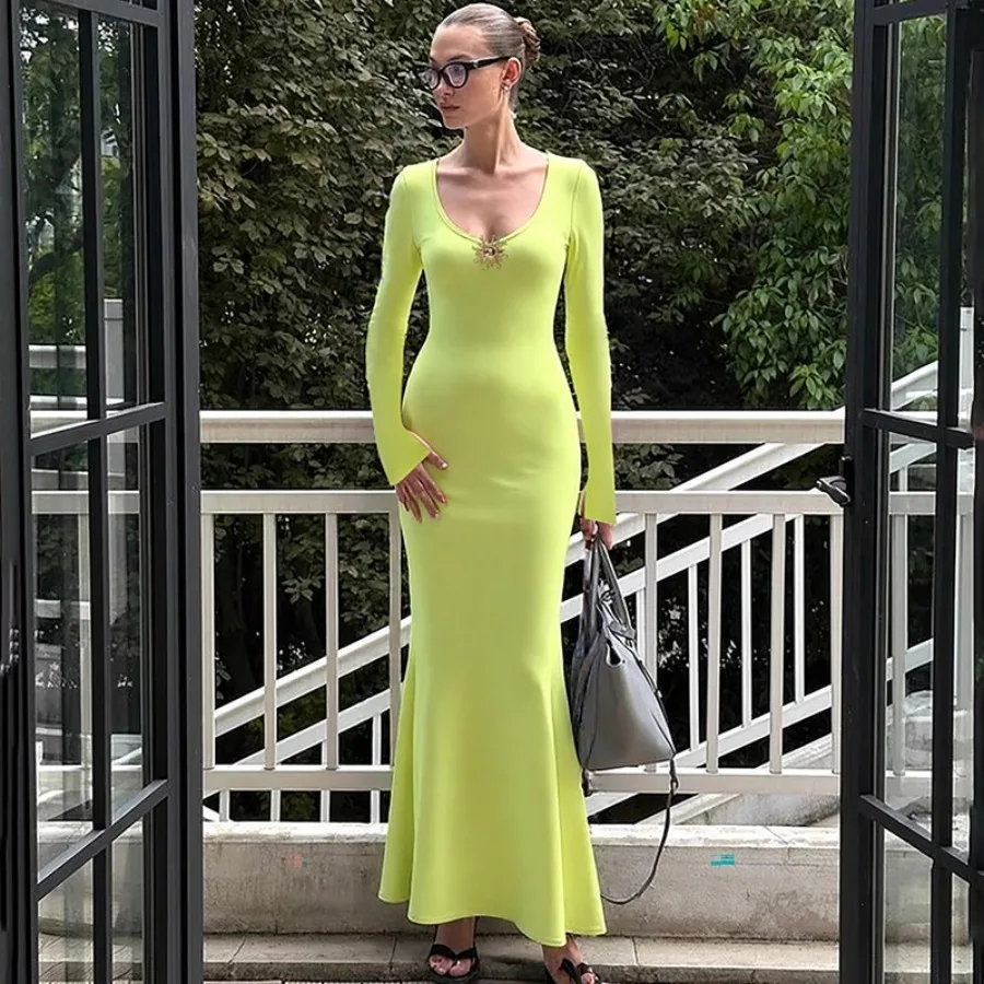 【New style】European and American women's clothing early autumn new fashionable solid color deep U high waist fishtail skirt tem
【New style】European and American women's clothing early autumn new fashionable solid color deep U high waist fishtail skirt tem