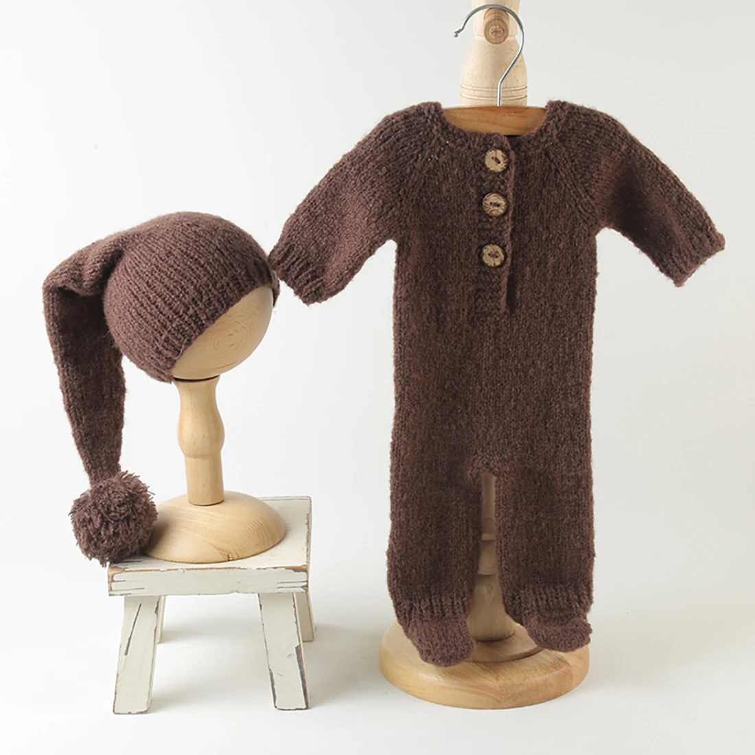 Винтажный комбинезон на ножках и шапка Санта-Клауса, реквизит для фотосъемки новорожденных, комплект рождественской одежды для малышей, наряд для младенцев, аксессуары для фотосъемки
Винтажный комбинезон на ножках и шапка Санта-Клауса, реквизит для фотосъемки новорожденных, комплект рождественской одежды для малышей, наряд для младенцев, аксессуары для фотосъемки