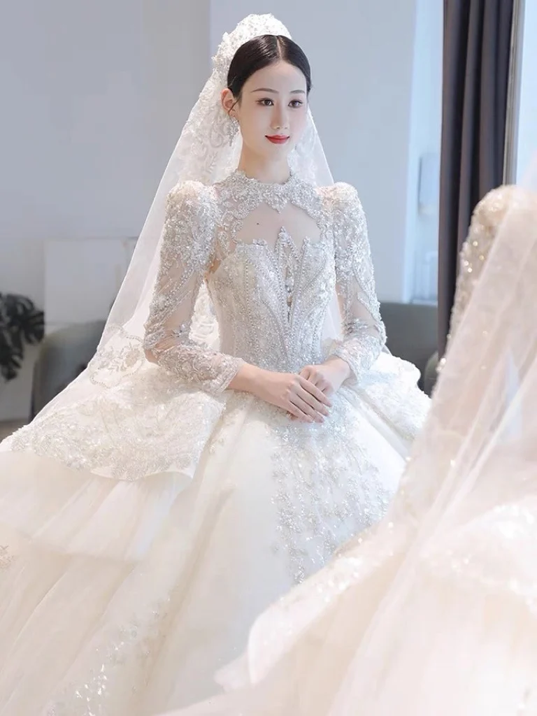 Vintage Luxury Wedding Dresses Long Sleeves O-Neck Lace Sequined Crystal Beaded Saudi Arabia Illusion Princess Bridal Gowns 2024
Vintage Luxury Wedding Dresses Long Sleeves O-Neck Lace Sequined Crystal Beaded Saudi Arabia Illusion Princess Bridal Gowns 2024