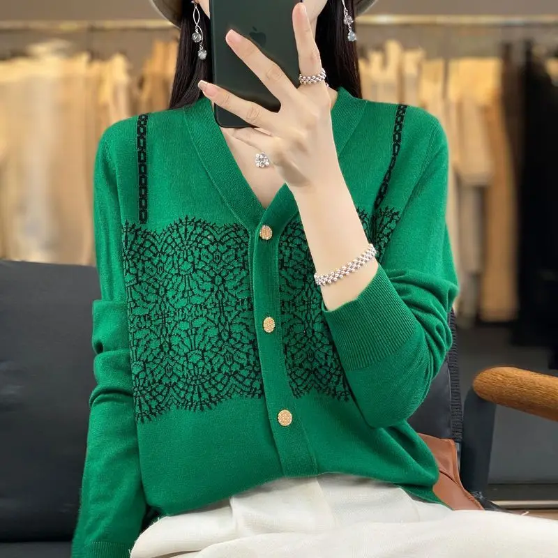 Вязаный кардиган, свитер, женская мода, универсальное пальто с v-образным вырезом и длинными рукавами с принтом, весна-осень, офисные женские тонкие топы на пуговицах 
Вязаный кардиган, свитер, женская мода, универсальное пальто с v-образным вырезом и длинными рукавами с принтом, весна-осень, офисные женские тонкие топы на пуговицах