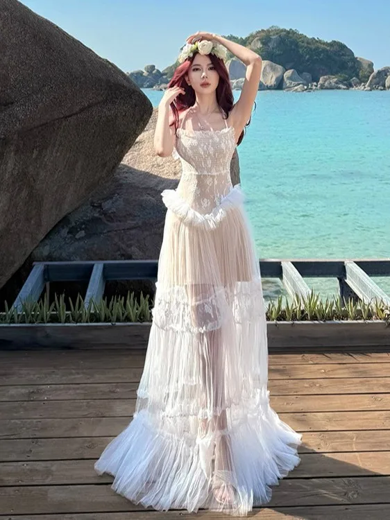 Waterlight Lace Embroidery Splice Length Vacation Style Backless Dress High Waist Polyester Fabric Cake Skirt Summer Dress
Waterlight Lace Embroidery Splice Length Vacation Style Backless Dress High Waist Polyester Fabric Cake Skirt Summer Dress