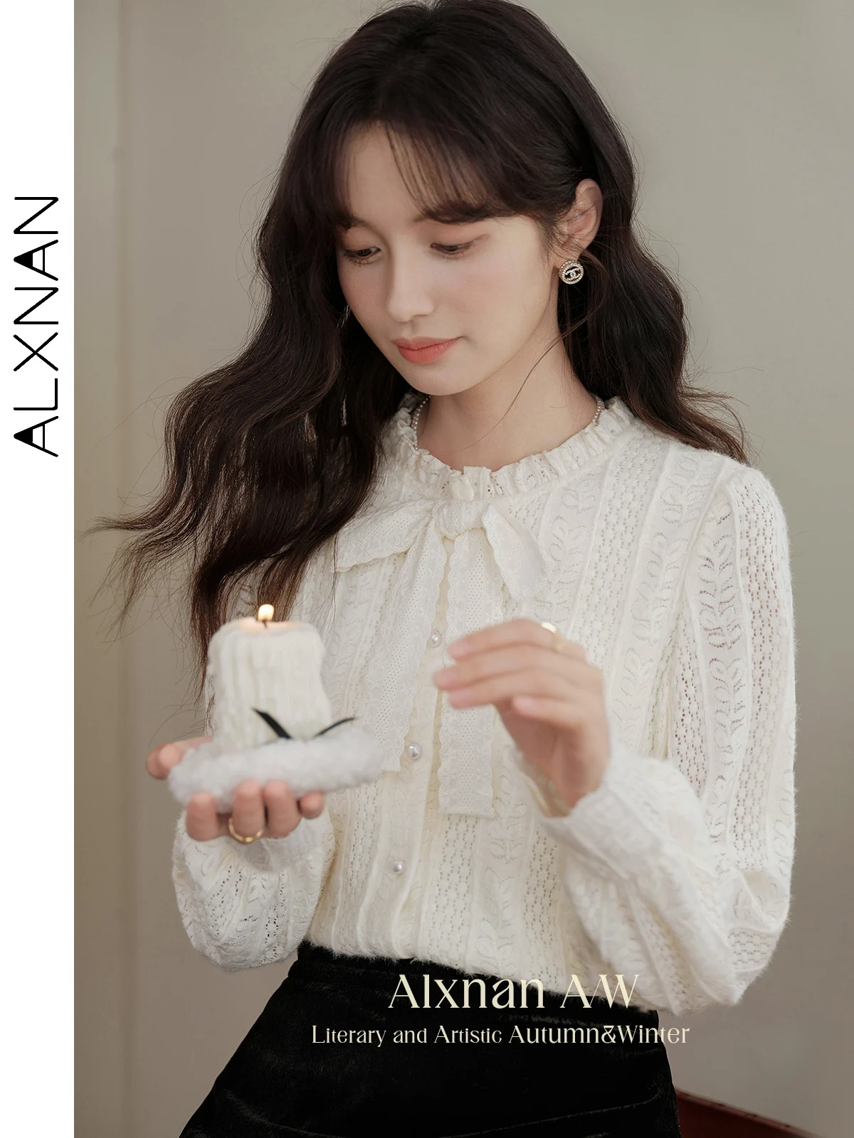 ALXNAN Women's Apricot Lace Shirts Agaric O-neck French Lace-up Bow Long Sleeves Pearl Buttons Autumn Winter Elegant Tops L52015
ALXNAN Women's Apricot Lace Shirts Agaric O-neck French Lace-up Bow Long Sleeves Pearl Buttons Autumn Winter Elegant Tops L52015