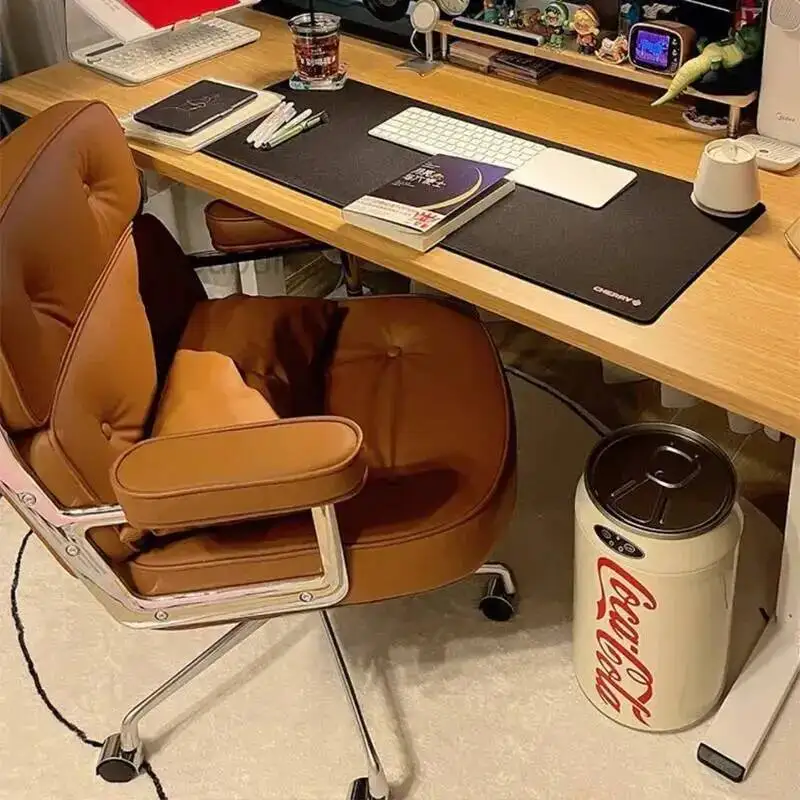 Chair Retro Vintage Soft Tan Office Wheels Rubber Executive Oversized Office Chair Chaise Armchair Silla Escritorio Furniture
Chair Retro Vintage Soft Tan Office Wheels Rubber Executive Oversized Office Chair Chaise Armchair Silla Escritorio Furniture