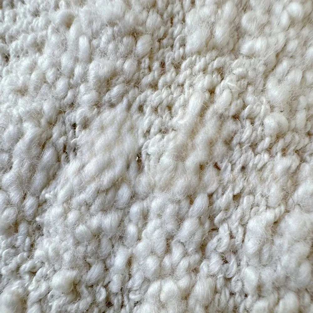 Cotton Off White Belly Yarn Fabric Robes Blankets Knitted Fashion Clothing Designer for Diy Sewing Cloth Material
Cotton Off White Belly Yarn Fabric Robes Blankets Knitted Fashion Clothing Designer for Diy Sewing Cloth Material