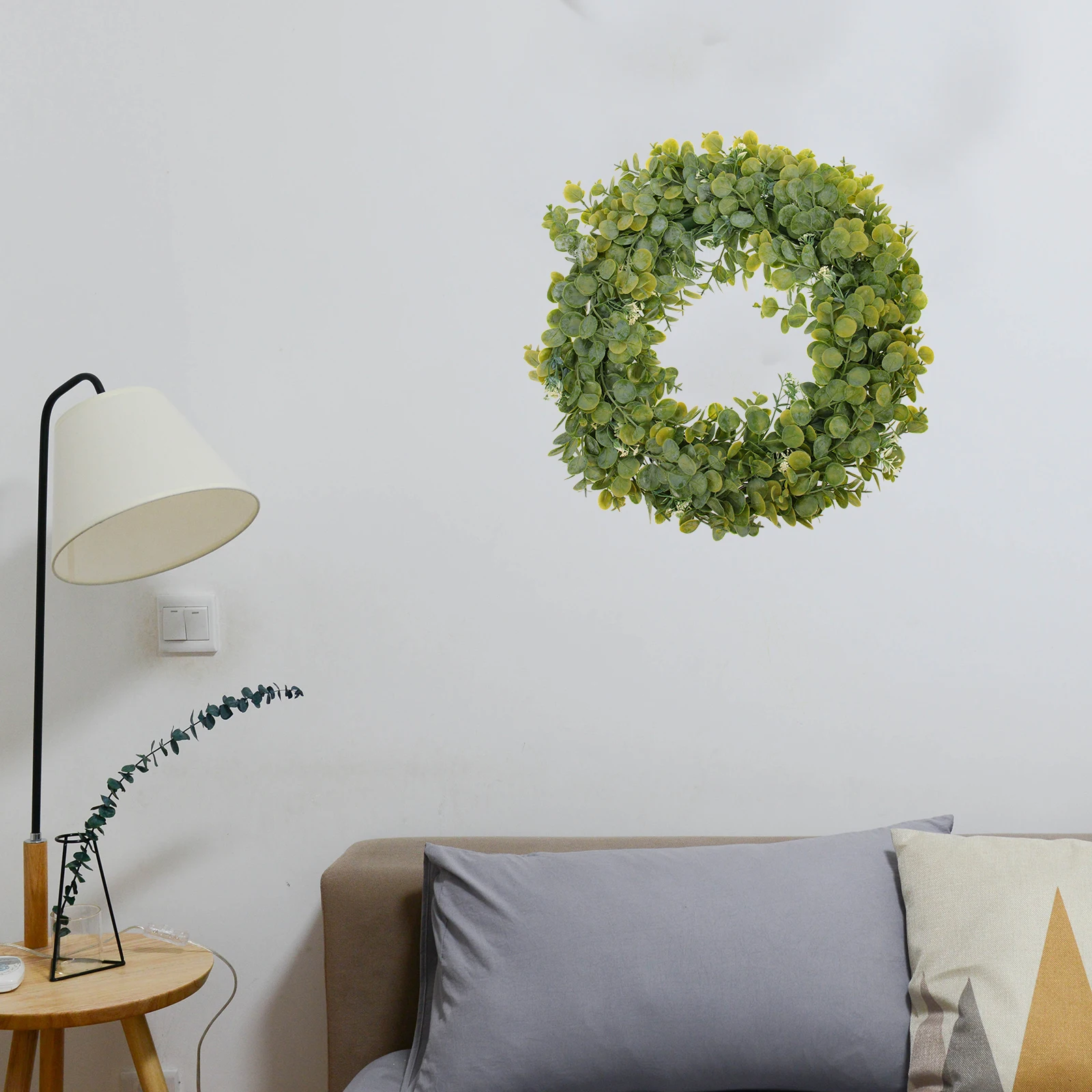 Artificial Eucalyptus Leaf Wreath for Door Table Decor Thickened Material Reusable Home Decor Delicate Design Safe Round
Artificial Eucalyptus Leaf Wreath for Door Table Decor Thickened Material Reusable Home Decor Delicate Design Safe Round