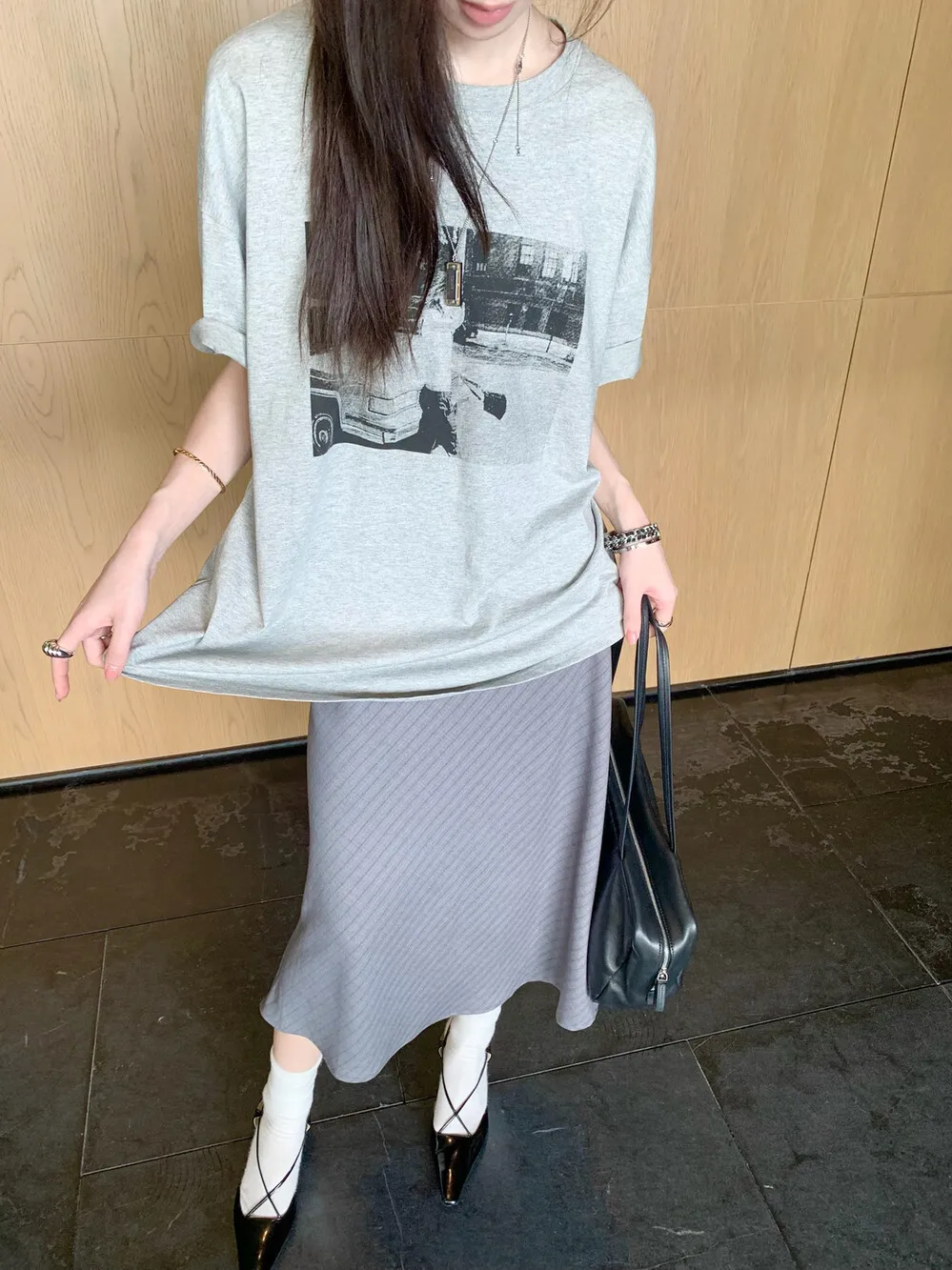 Lilian Table Korean Style Soft Striped Bow Tie Silk Commuter Versatile Half Skirt with Waist Rope 61417 A-Line High Waist
Lilian Table Korean Style Soft Striped Bow Tie Silk Commuter Versatile Half Skirt with Waist Rope 61417 A-Line High Waist