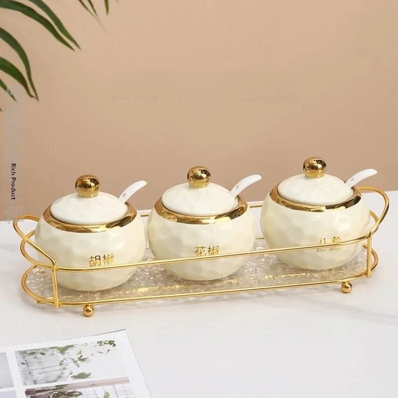 Luxury Home Use Ceramic Spice Jar Set Kitchen Storage Container for Salt Sugar Pepper Six-Shape Coverable Cooking Utensils
Luxury Home Use Ceramic Spice Jar Set Kitchen Storage Container for Salt Sugar Pepper Six-Shape Coverable Cooking Utensils