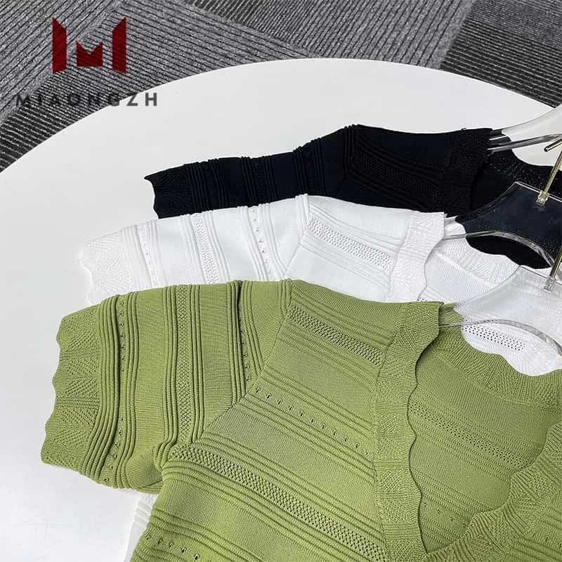 High Quality New Solid Color Hollow Out Slimming Dress Knitted Women's V Neck Short Sleeve Elegant Female Fashion Party Dresses
High Quality New Solid Color Hollow Out Slimming Dress Knitted Women's V Neck Short Sleeve Elegant Female Fashion Party Dresses