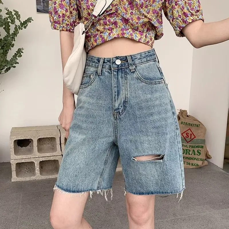 High Waist Five-Point Shorts Straight Leg Denim Summer Women's Retro Design High Street Trend Thin Denim Fabric Spring Summer
High Waist Five-Point Shorts Straight Leg Denim Summer Women's Retro Design High Street Trend Thin Denim Fabric Spring Summer