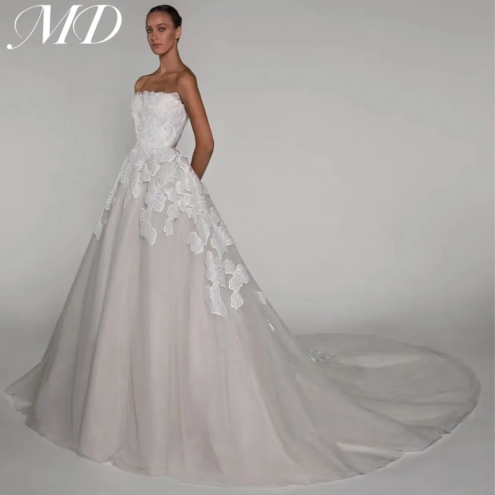 MD Modern Applique Lace Short Wedding Dresses Strapless Luxury Bride Dress Sleeveless Tulle Customized Vestidos Novias Boda 2025
MD Modern Applique Lace Short Wedding Dresses Strapless Luxury Bride Dress Sleeveless Tulle Customized Vestidos Novias Boda 2025
