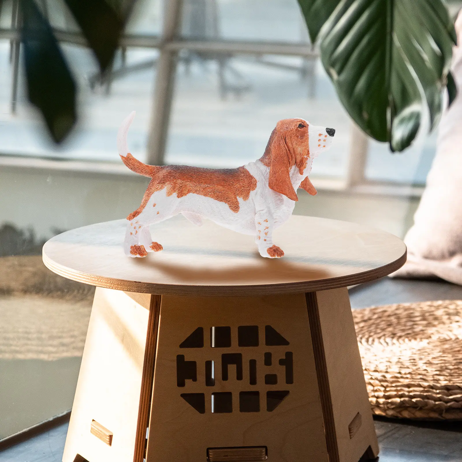 Realistic Basset Dog Statue Smooth Sturdy Plastic Decorative Home Office Desktop Ornament Life-Like Puppy Figure
Realistic Basset Dog Statue Smooth Sturdy Plastic Decorative Home Office Desktop Ornament Life-Like Puppy Figure